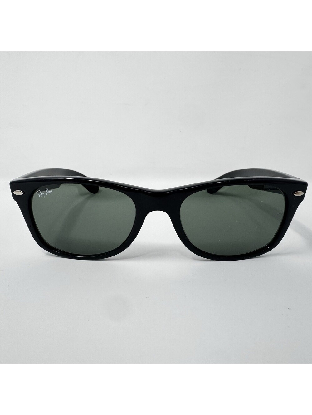 Ray-Ban RB2132 901 New Wayfarer Sunglasses Black Green 52-18 Italy